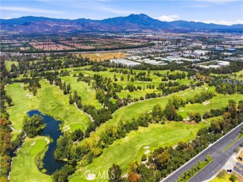 8 Autumn Oak , Irvine, CA