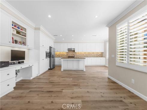 77 Rembrandt , Irvine, CA
