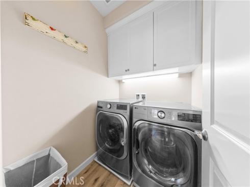 77 Rembrandt , Irvine, CA