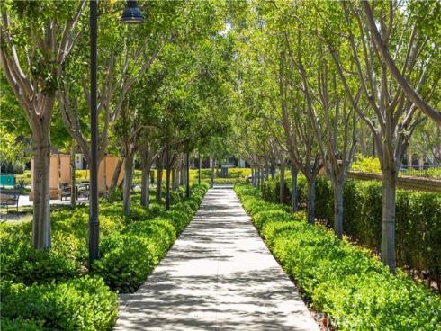 77 Rembrandt , Irvine, CA
