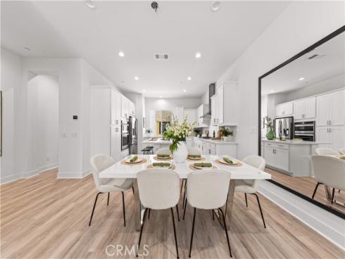 152 Keeper , Irvine, CA