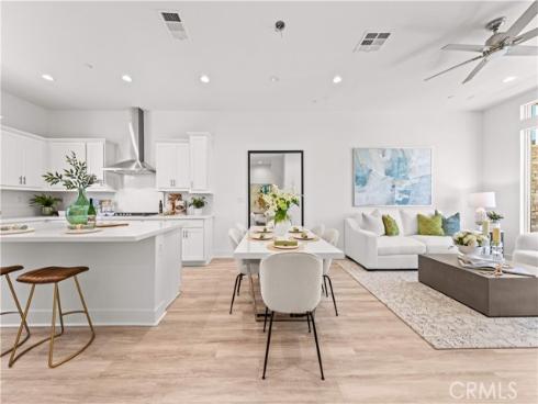 152 Keeper , Irvine, CA