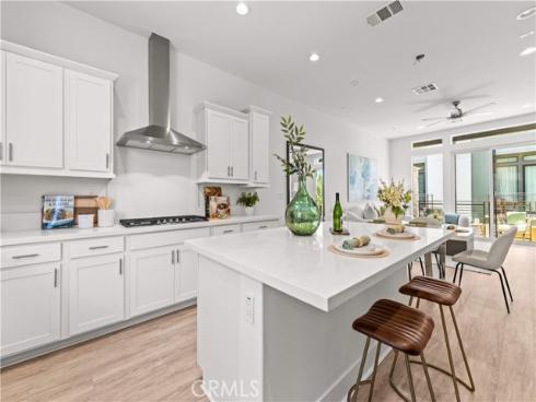 152 Keeper , Irvine, CA