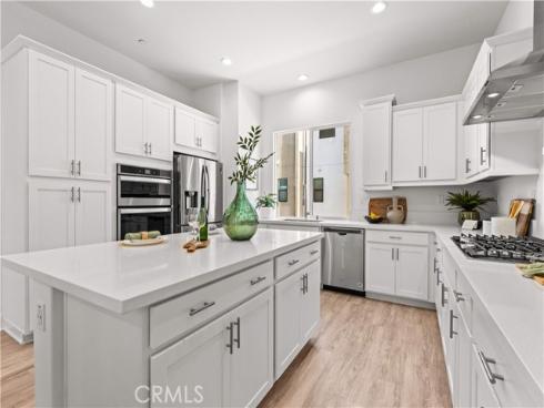 152 Keeper , Irvine, CA