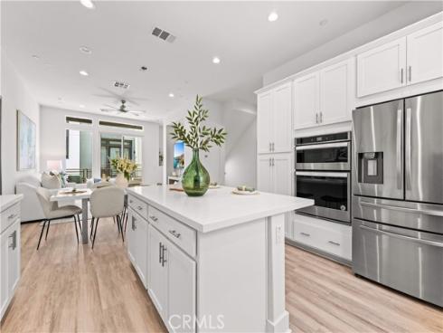 152 Keeper , Irvine, CA