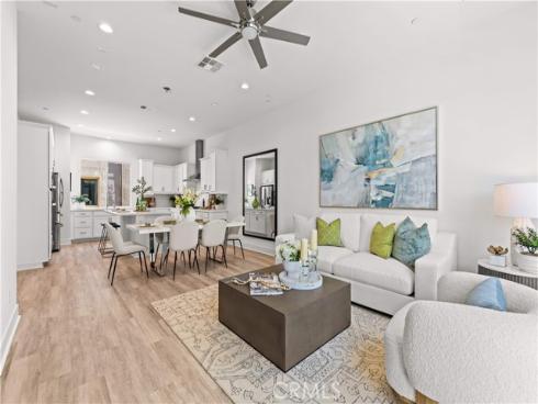 152 Keeper , Irvine, CA