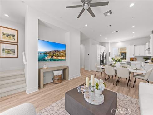 152 Keeper , Irvine, CA