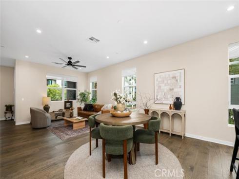 2258 Synergy , Irvine, CA