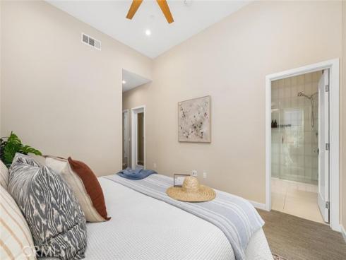 2258 Synergy , Irvine, CA