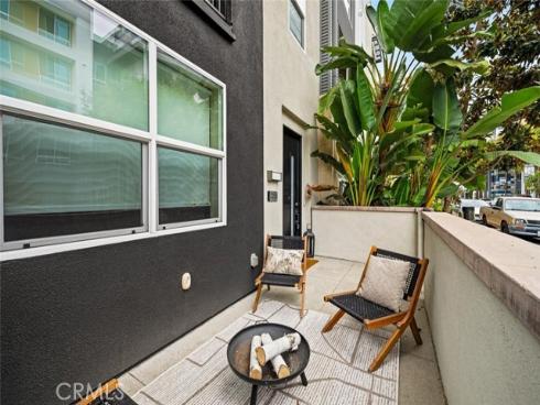 2258 Synergy , Irvine, CA