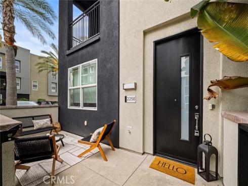 2258 Synergy , Irvine, CA