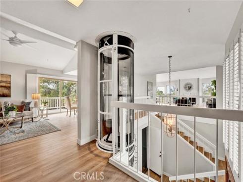 22  Rocky Knoll  , Irvine, CA