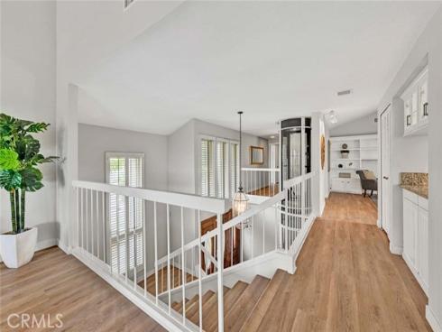22  Rocky Knoll  , Irvine, CA