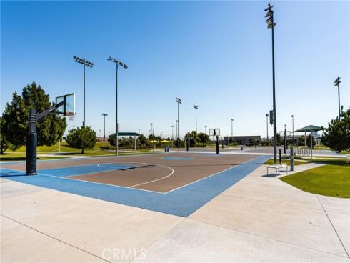201 Lynx , Irvine, CA