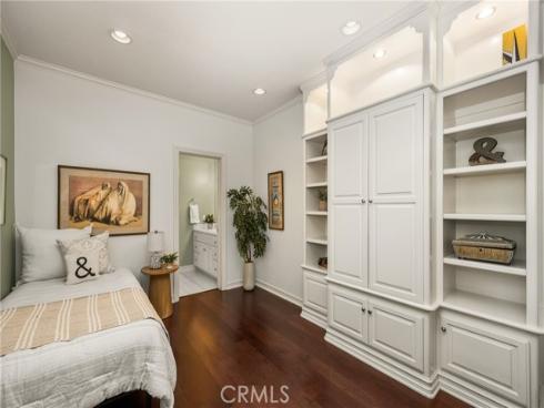 57 Emerald , Irvine, CA