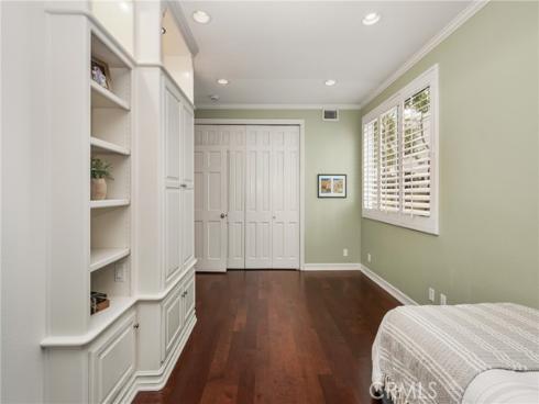 57 Emerald , Irvine, CA