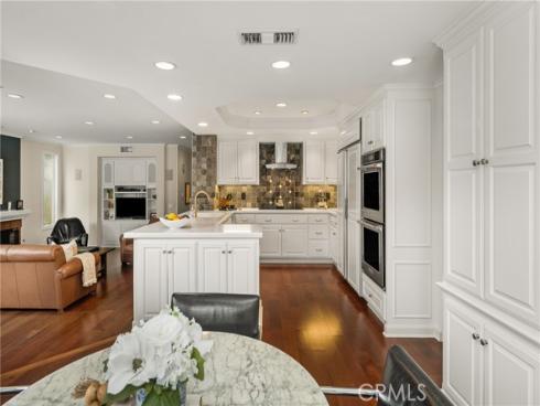 57 Emerald , Irvine, CA