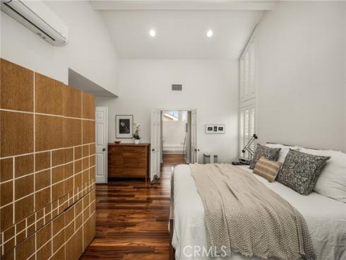 57 Emerald , Irvine, CA