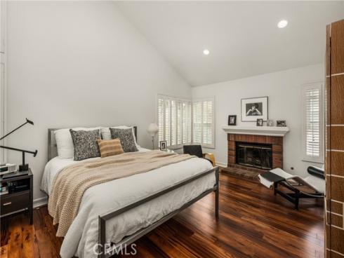 57 Emerald , Irvine, CA