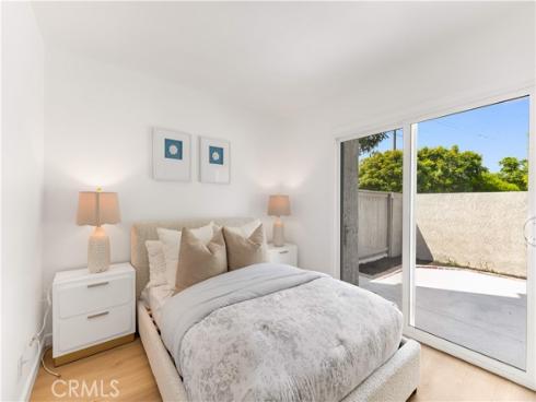 419 Deerfield 93 Avenue, Irvine, CA