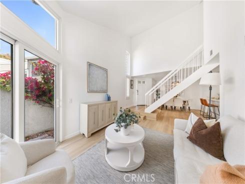 419 Deerfield 93 Avenue, Irvine, CA