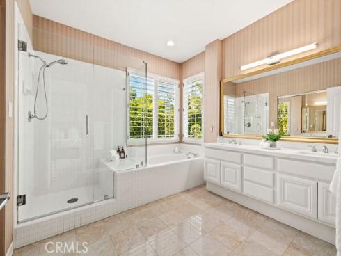 16 Charity , Irvine, CA