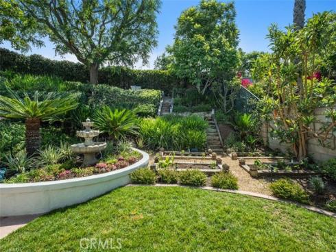 16 Charity , Irvine, CA