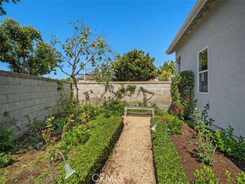16  Charity  , Irvine, CA