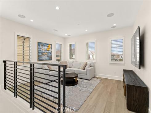 115 Sky Hts , Irvine, CA