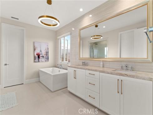 115 Sky Hts , Irvine, CA