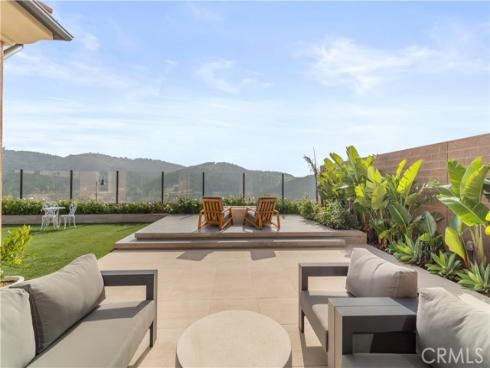 115 Sky Hts , Irvine, CA