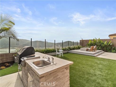 115 Sky Hts , Irvine, CA