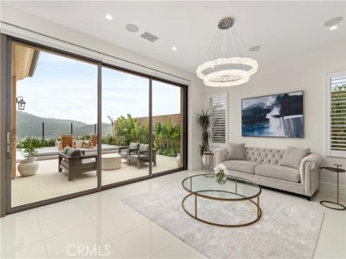115 Sky Hts , Irvine, CA