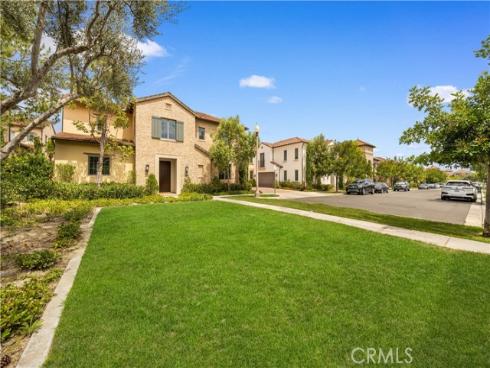 146 Dolci , Irvine, CA