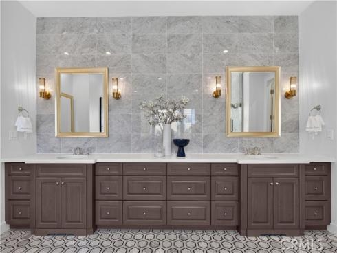 61 Buttonquail , Irvine, CA