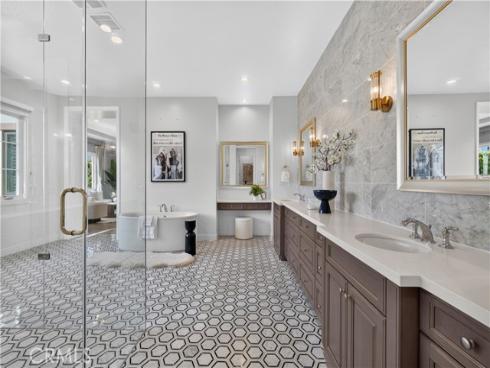 61 Buttonquail , Irvine, CA