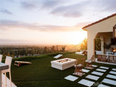93 Parson Brown , Irvine, CA