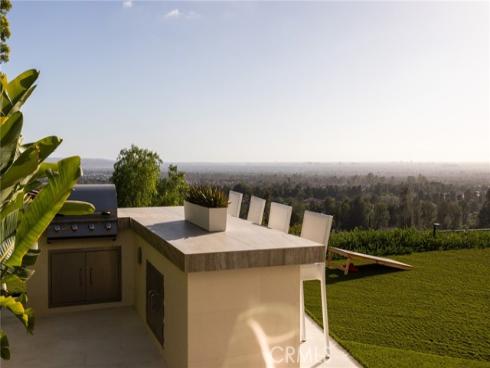 93 Parson Brown , Irvine, CA