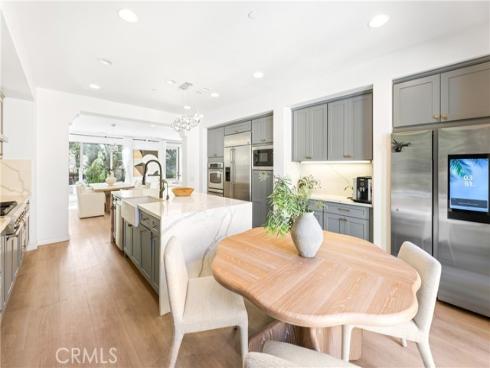21 Rose Trellis , Irvine, CA