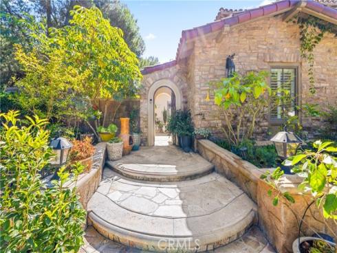 21 Rose Trellis , Irvine, CA