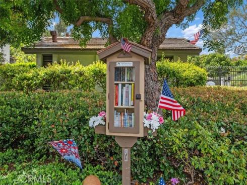 8 Summer Breeze , Irvine, CA