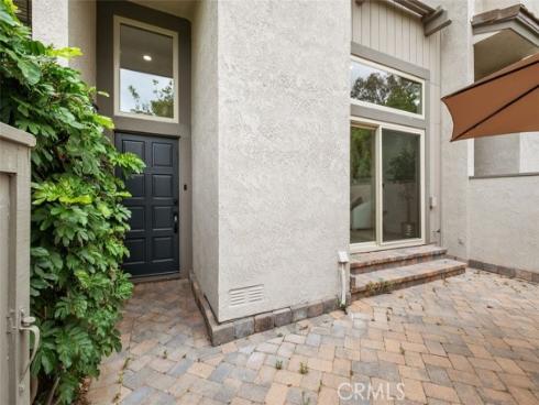 8 Summer Breeze , Irvine, CA