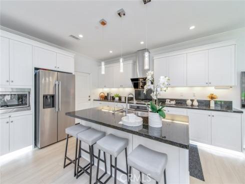 105 Breakwater , Irvine, CA