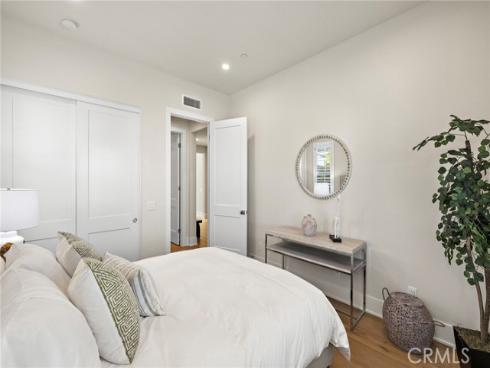 305 Brimwood , Irvine, CA