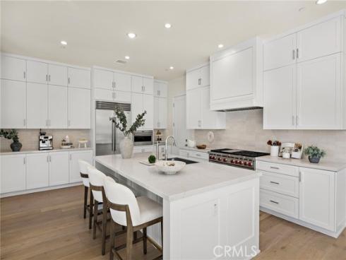 305 Brimwood , Irvine, CA