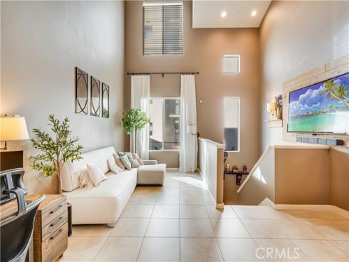 507 Rockefeller , Irvine, CA