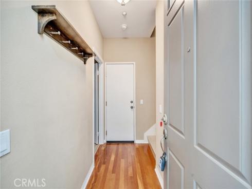 46 Perennial , Irvine, CA