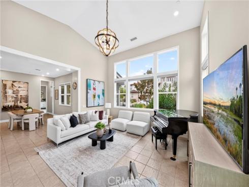 125 Source , Irvine, CA