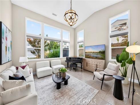 125 Source , Irvine, CA