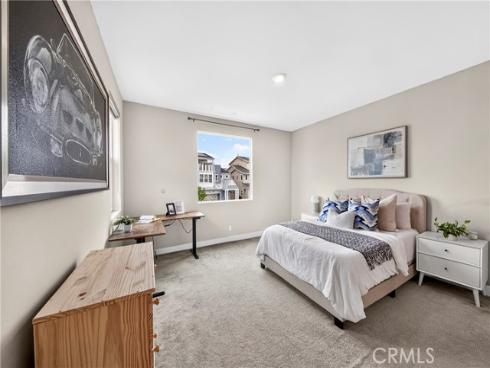 125 Source , Irvine, CA